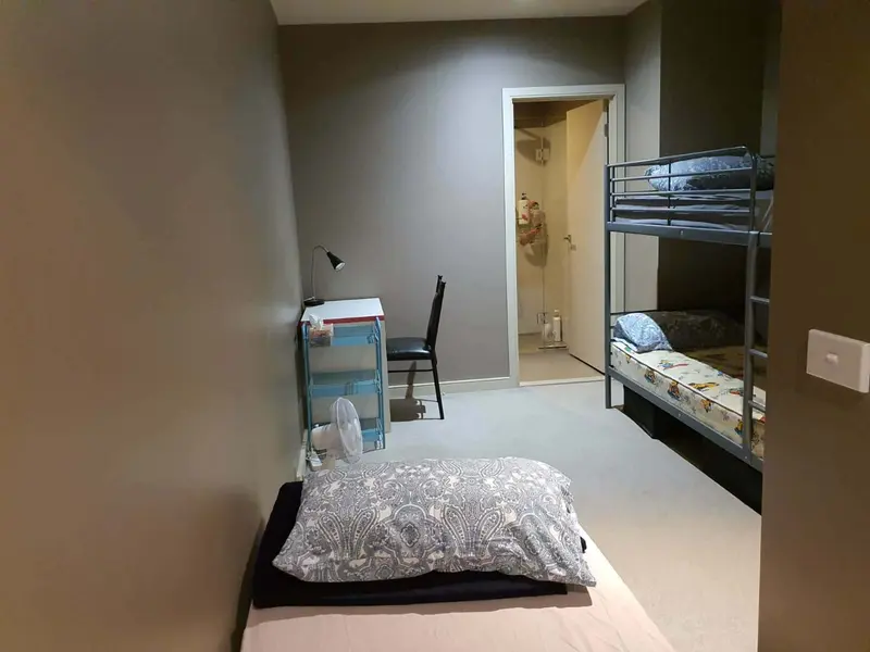 228 A'Beckett St, Bedroom