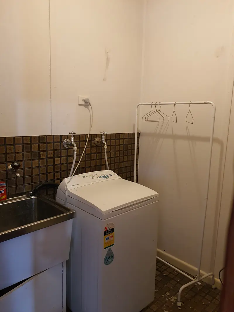 Burton Ave, Laundry