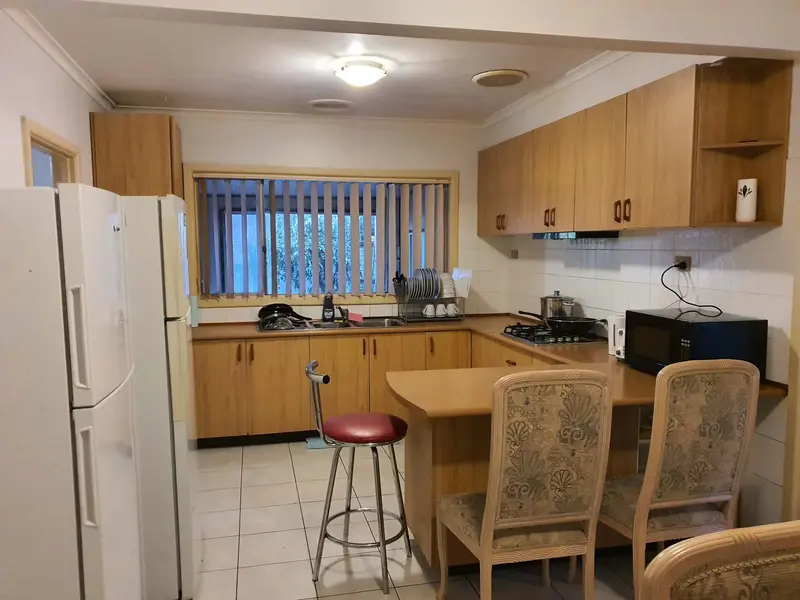 Garnsworthy St, Kitchen