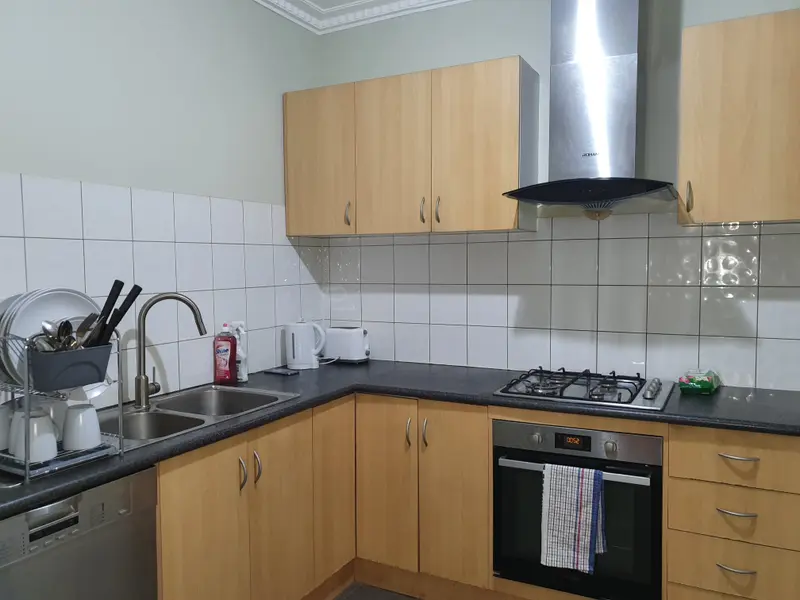 Kanooka Grove, Kitchen