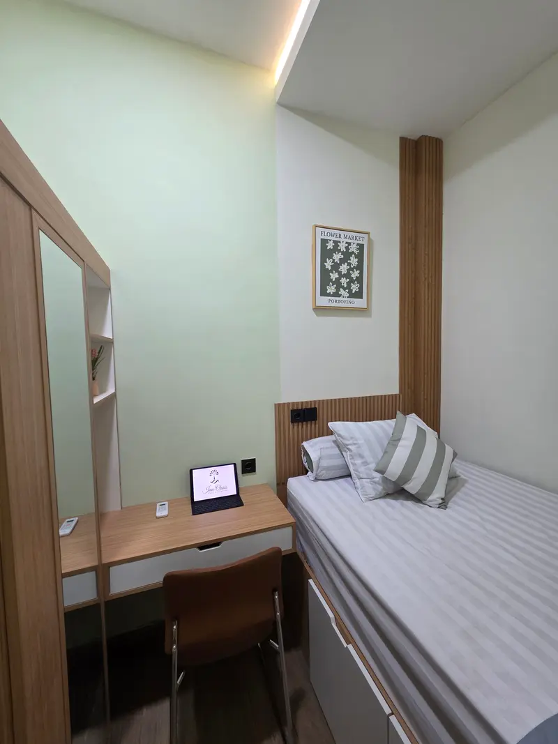 Inn Oasis Exclusive Kost (Female), Bedroom